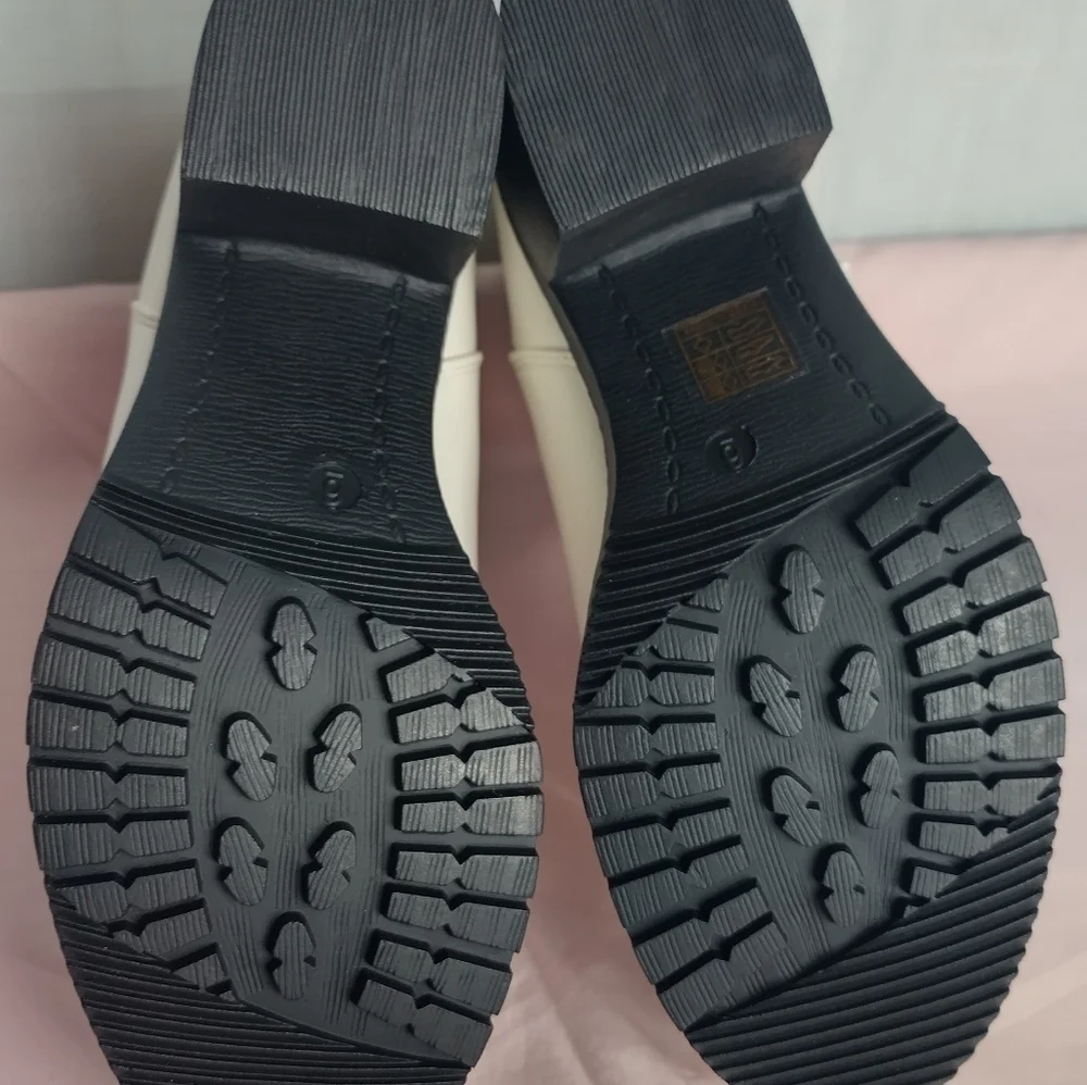 Dream Pair Women's Size 6 Ankle Platform Boots Thick Sole Balance